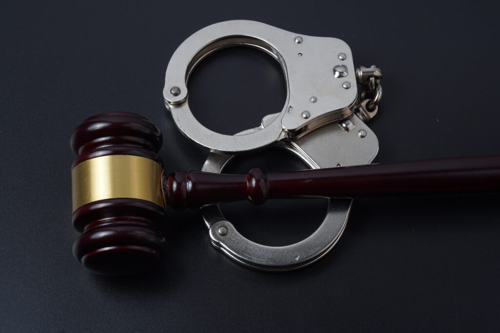 Communicate with DUI Lawyer  